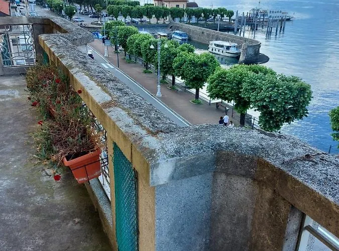 Liberty House Стреза