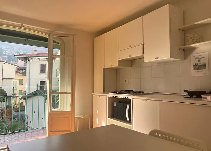 Liberty House * Стреза