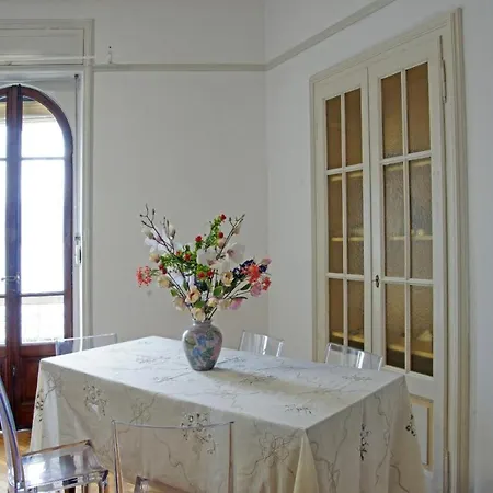 Liberty House Lägenhet *